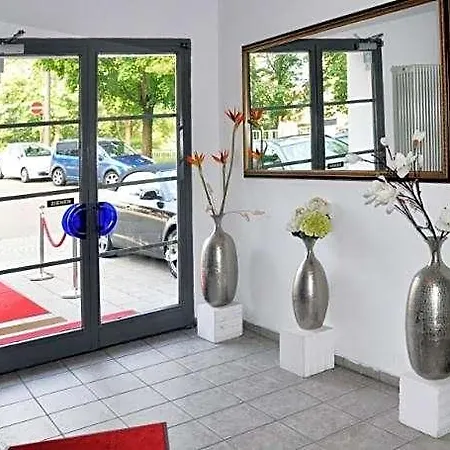 Ulmer Stuben 3*