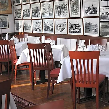 Hotel Ulmer Stuben 3*